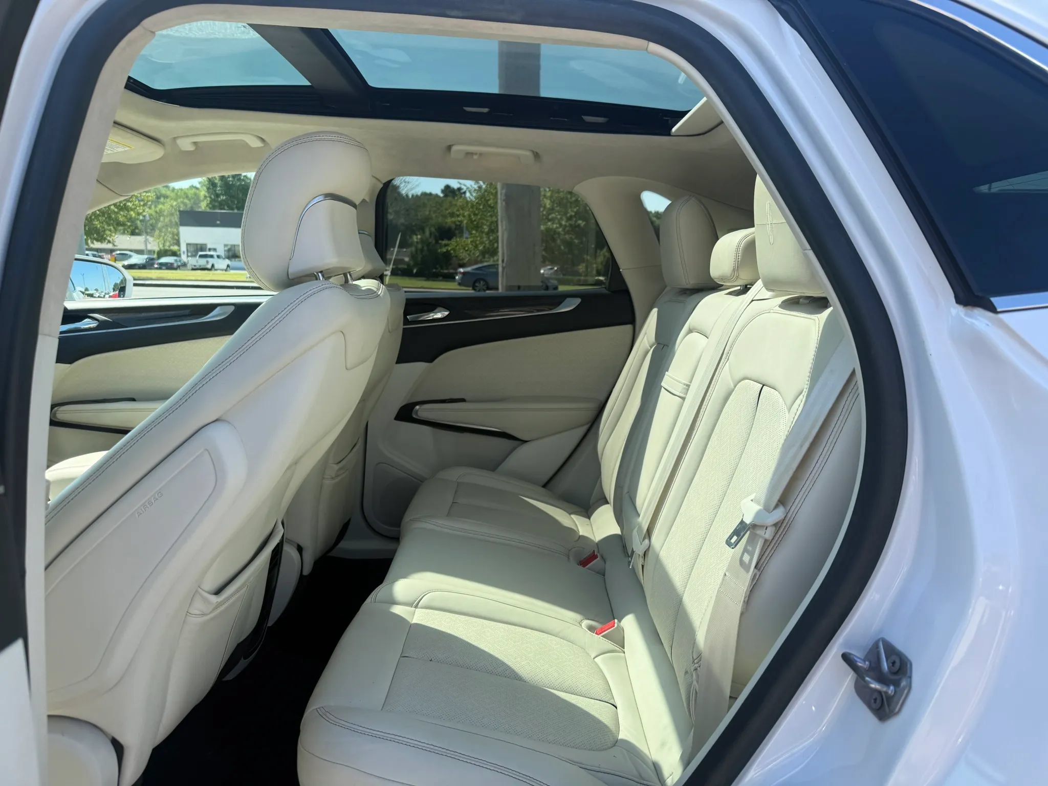 Used 2019 Lincoln MKC Black Label AWD/4WD image 12