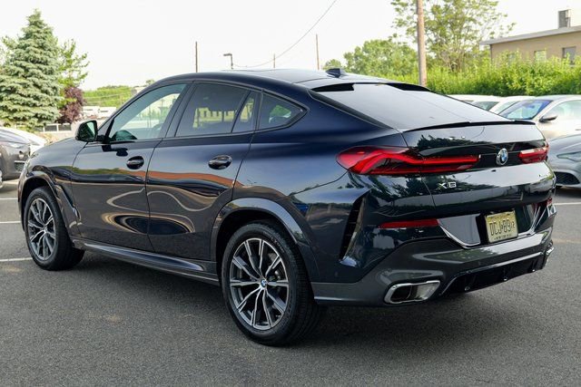 Used 2024 BMW X6 xDrive40i w/ Premium Package image 5