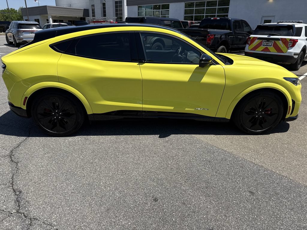 Used 2025 Ford Mustang Mach-E GT AWD/4WD image 8