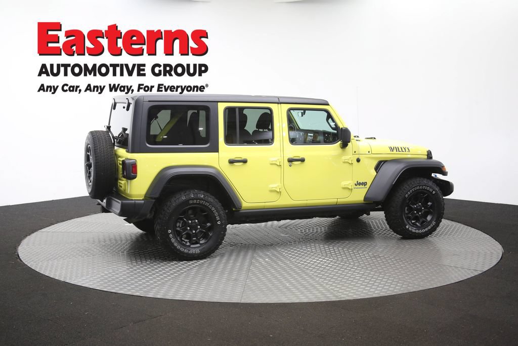 Used 2023 Jeep Wrangler Unlimited AWD/4WD image 43