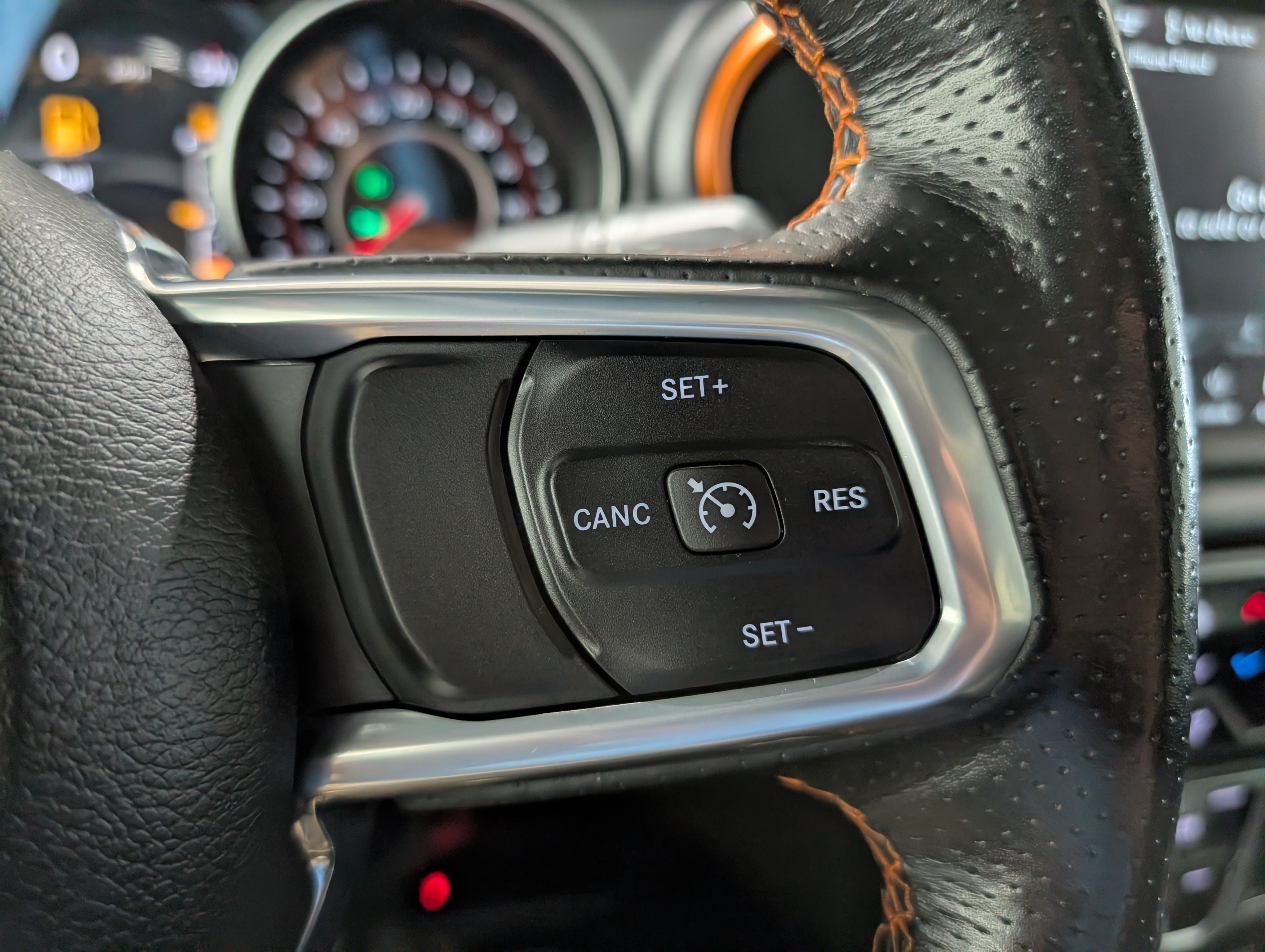 Used 2021 Jeep Gladiator Mojave AWD/4WD image 23