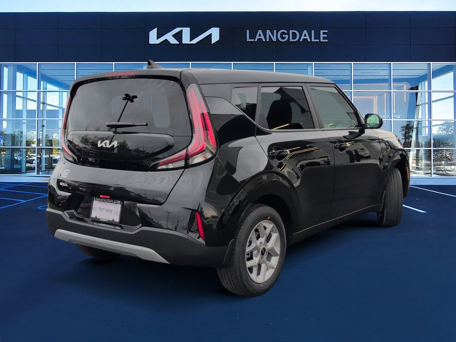 New 2025 Kia Soul LX image 4