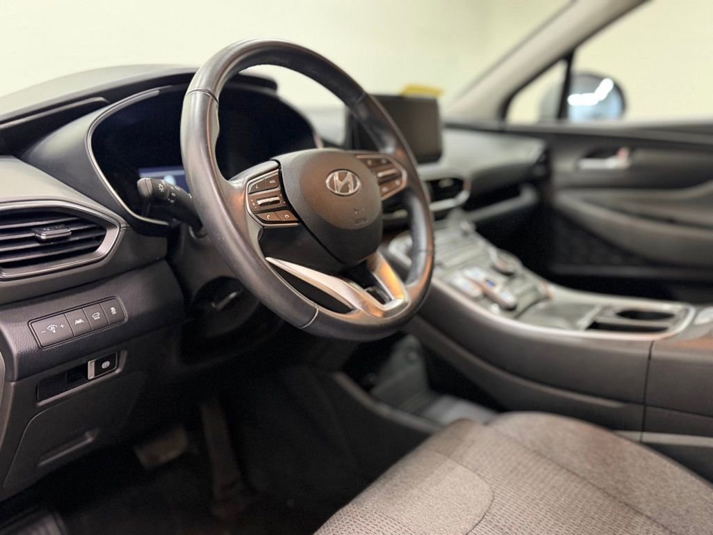 Used 2023 Hyundai Santa Fe SEL image 13