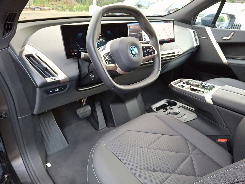 Certified 2024 BMW iX xDrive50 w/ Sport Package AWD/4WD image 9