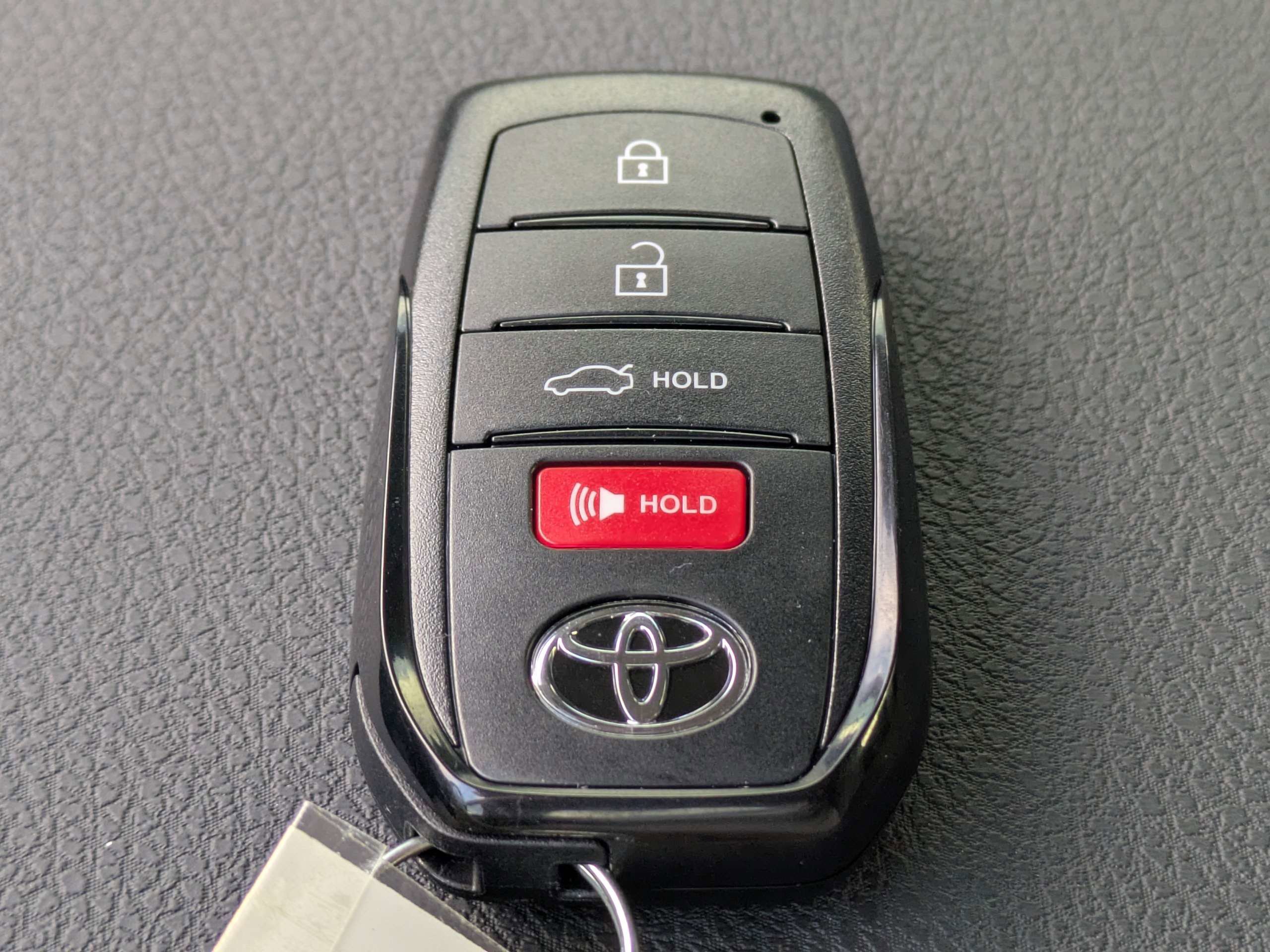 Used 2026 Toyota Camry LE FWD image 28