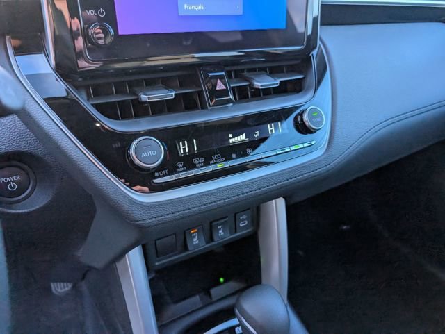 Used 2024 Toyota Corolla Cross XSE image 22