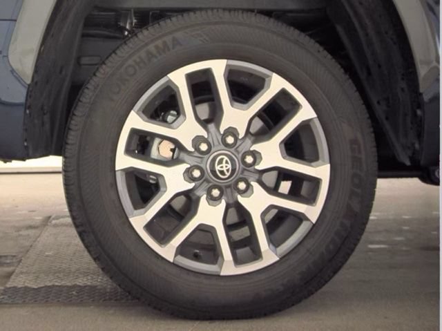 Used 2026 Toyota Tundra 1794 Edition AWD/4WD image 17