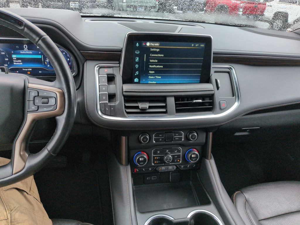 Used 2023 Chevrolet Tahoe High Country w/ Advanced Technology Package AWD/4WD image 17