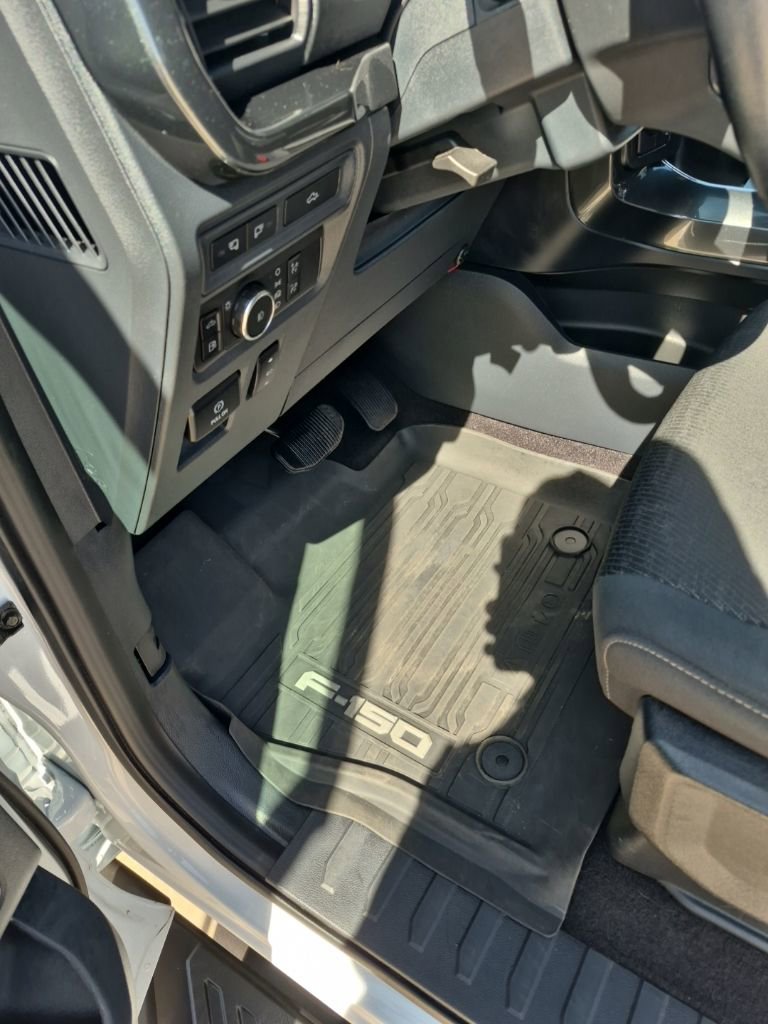 Used 2022 Ford F150 XLT w/ Equipment Group 302A High AWD/4WD image 23