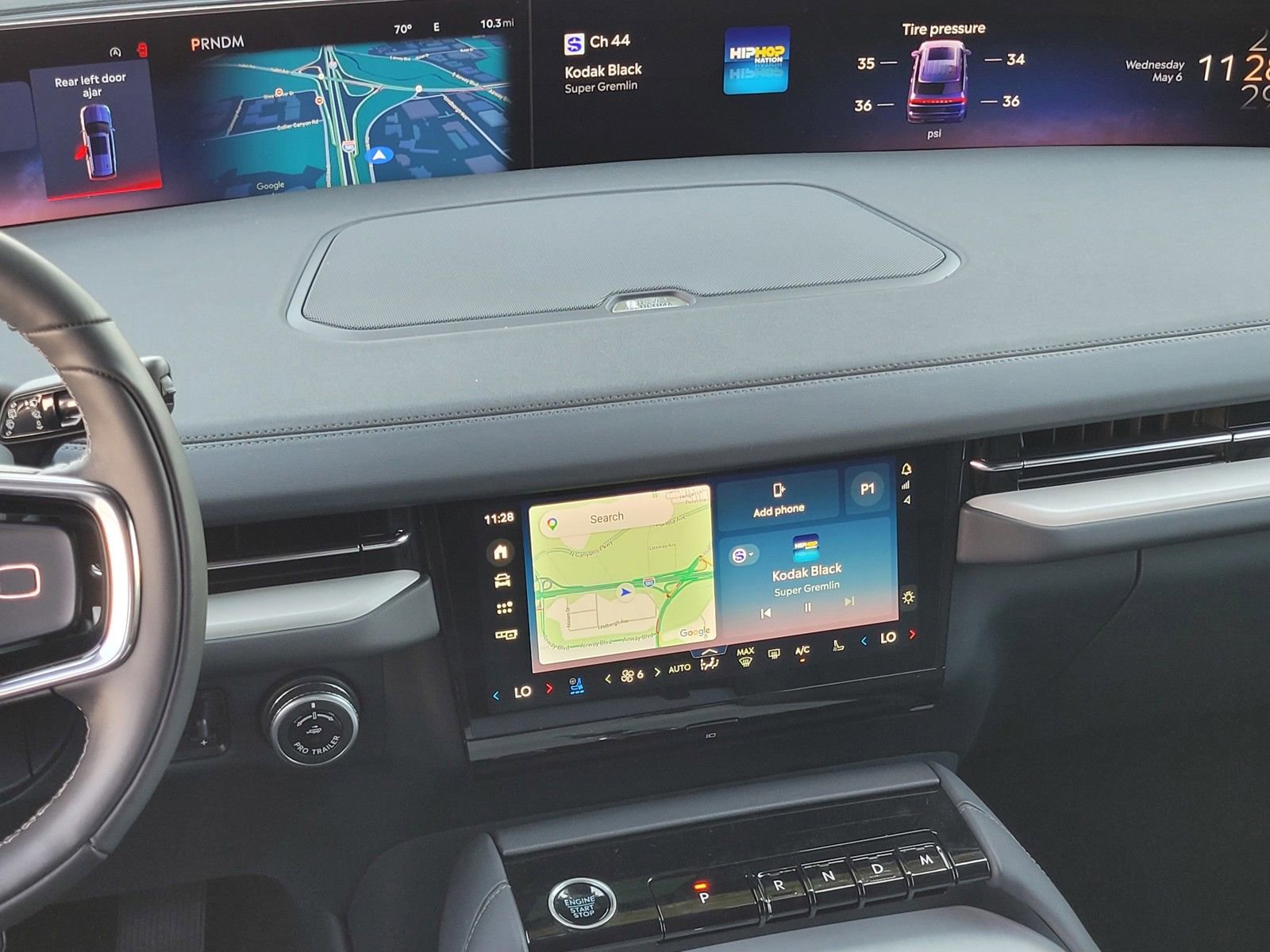 New 2026 Lincoln Navigator L Reserve AWD/4WD image 9