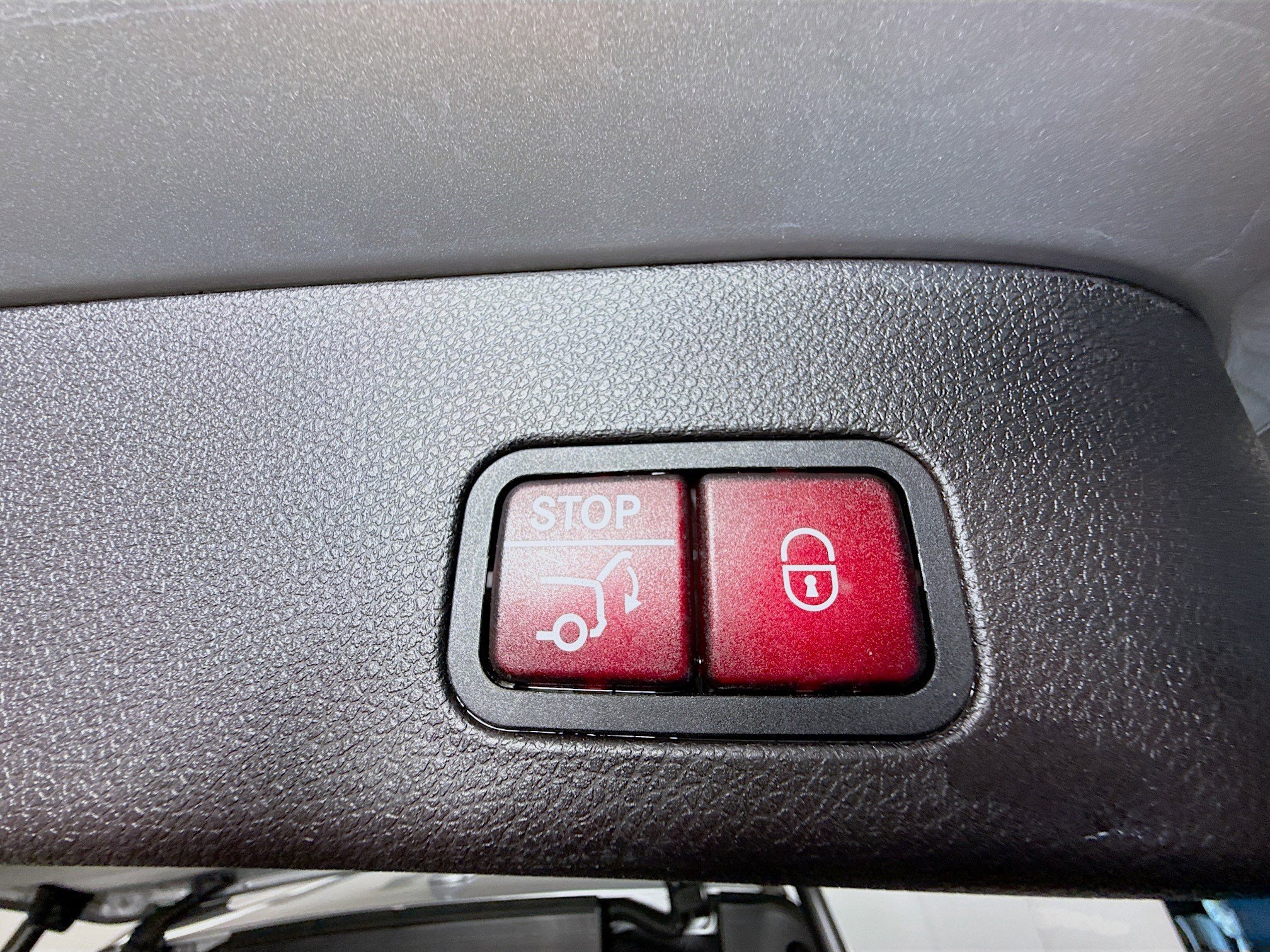 Used 2019 Mercedes-Benz GLS 450 4MATIC image 42