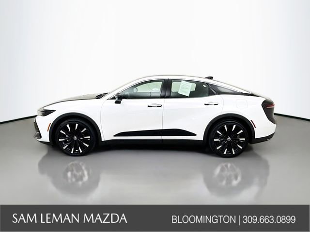 Used 2025 Toyota Crown Platinum w/ Carpet Mat Package (TMS) AWD/4WD image 4