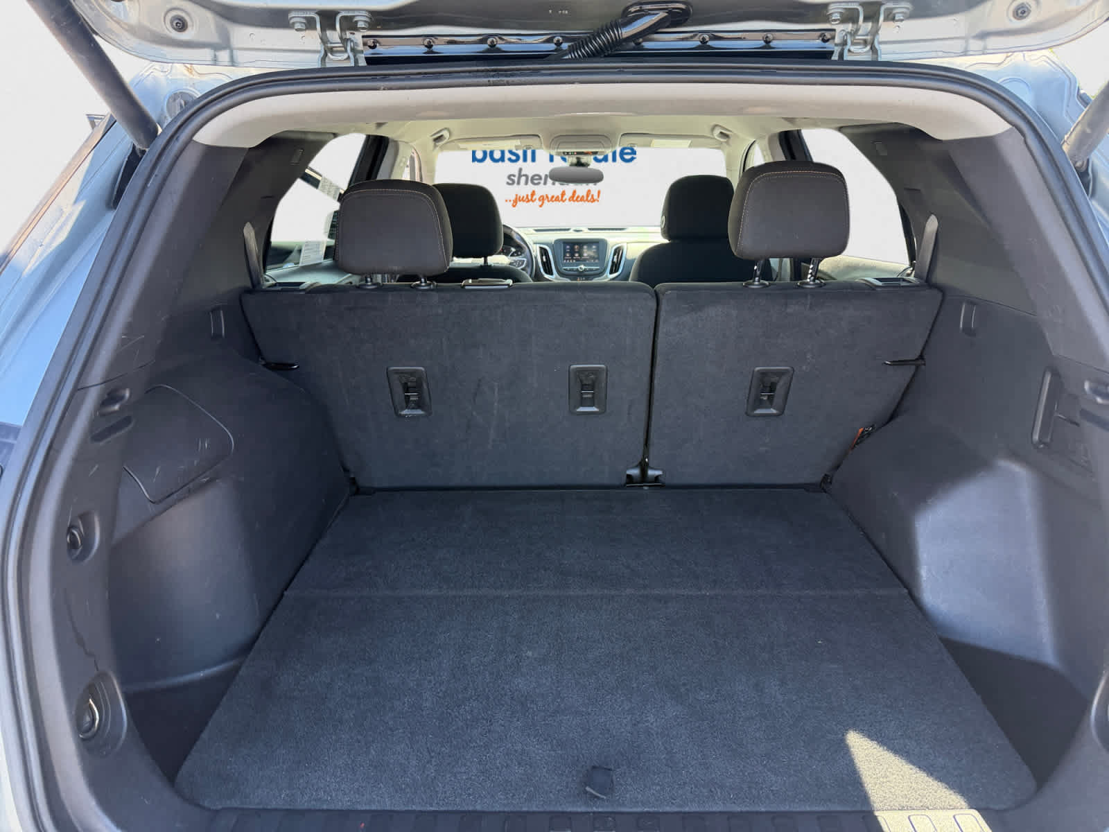 Used 2023 Chevrolet Equinox LT AWD/4WD image 21