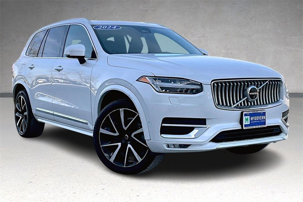 Used 2024 Volvo XC90 B6 Plus w/ Protection Package Premier image 3