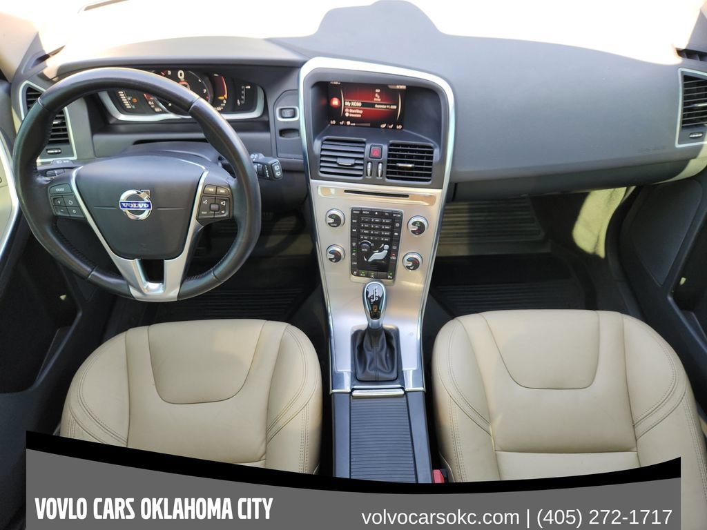 Used 2017 Volvo XC60 T6 Dynamic w/ Preferred Option Package AWD/4WD image 21