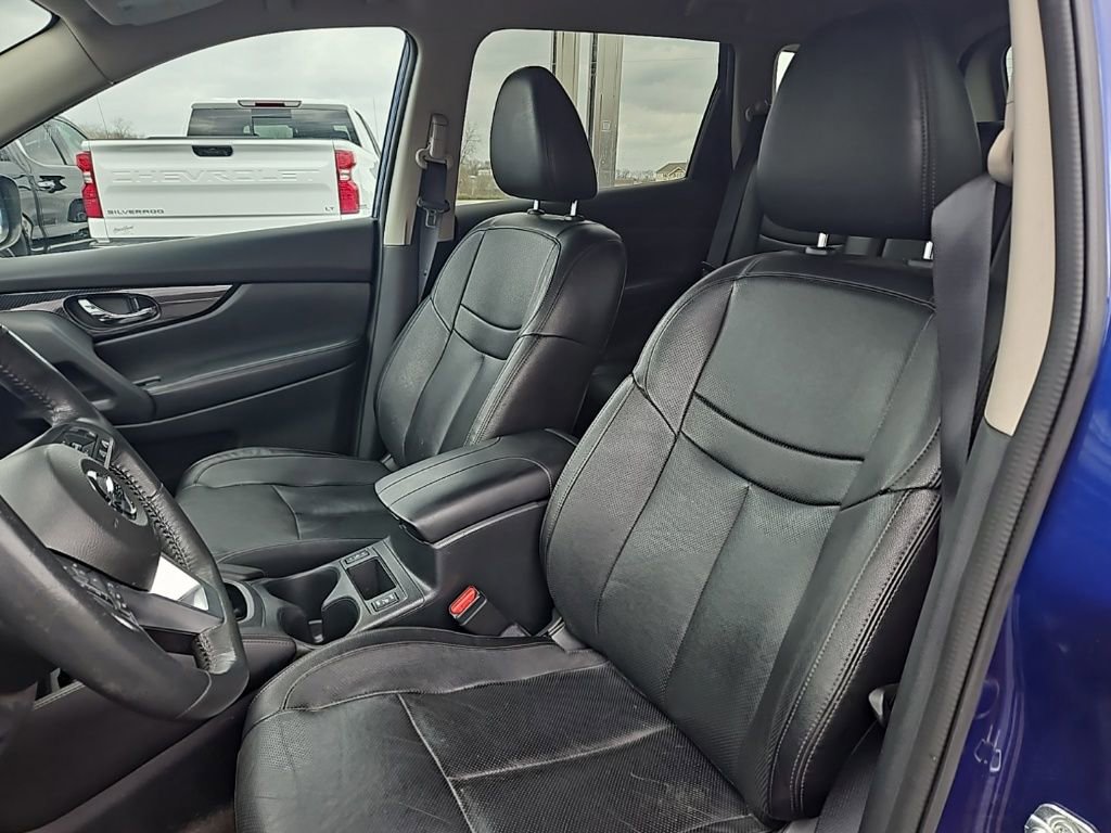 Used 2018 Nissan Rogue SL image 12