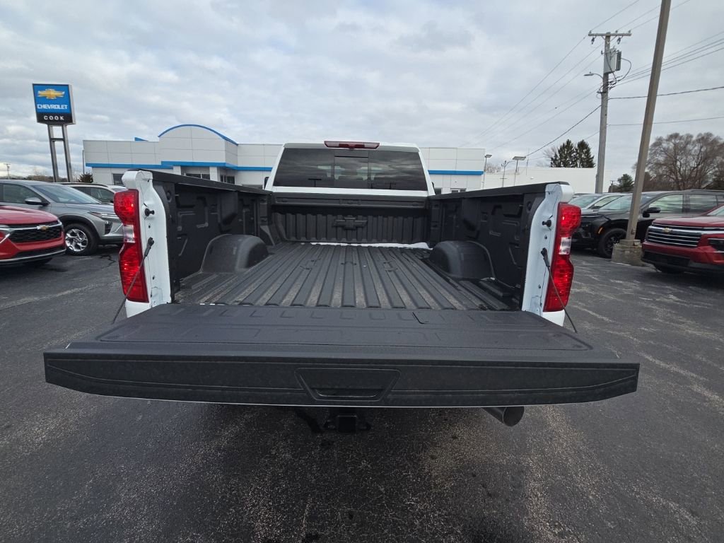 New 2026 Chevrolet Silverado 3500 LT w/ Safety Package image 7