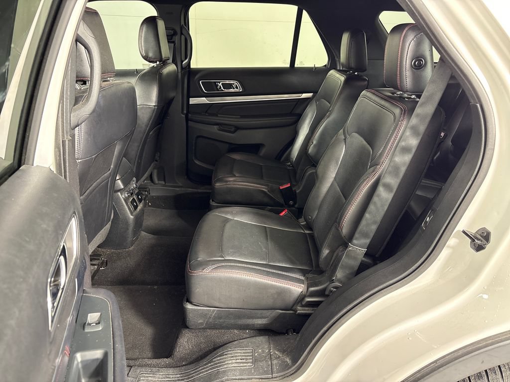 Certified 2019 Ford Explorer Sport w/ Equipment Group 401A AWD/4WD image 31