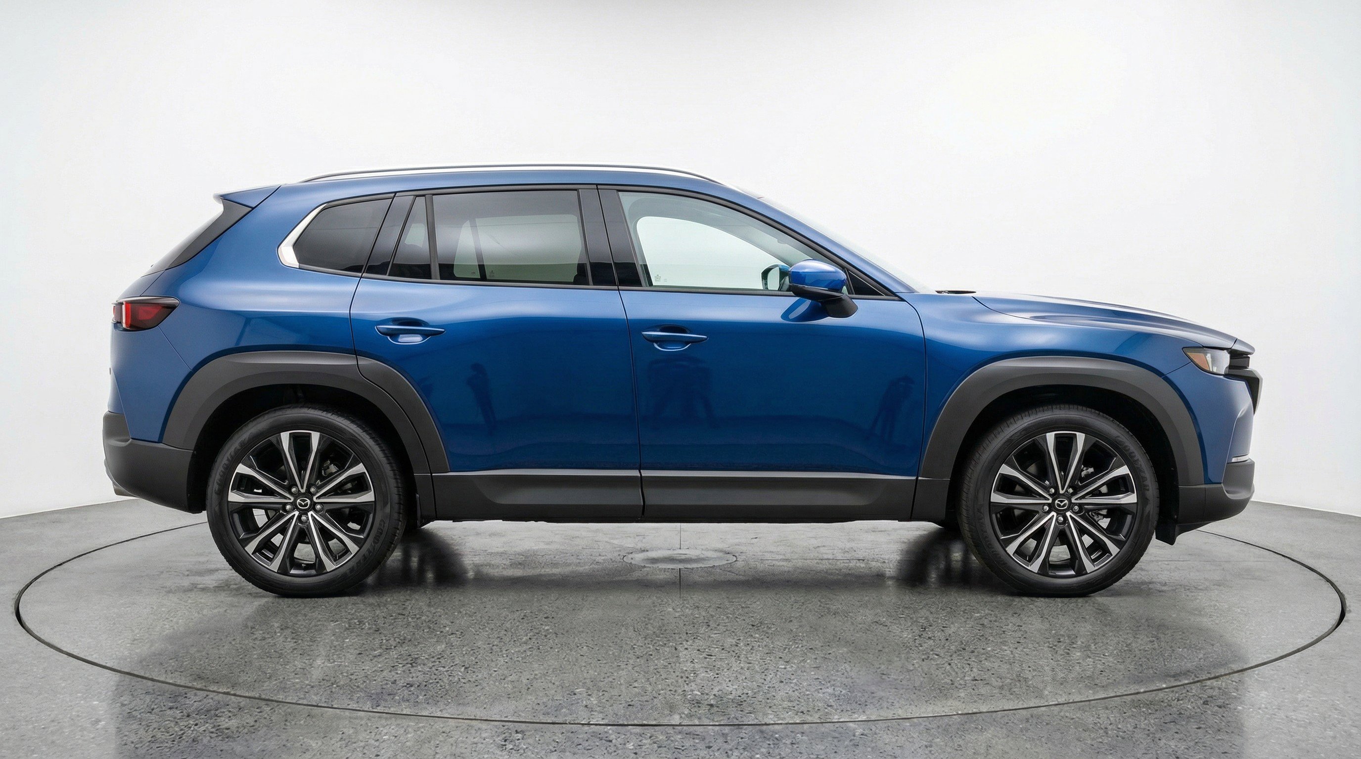 Used 2025 MAZDA CX-50 2.5 Hybrid w/ Premium Plus Pkg image 11