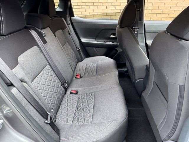 New 2025 Nissan Kicks SV image 10