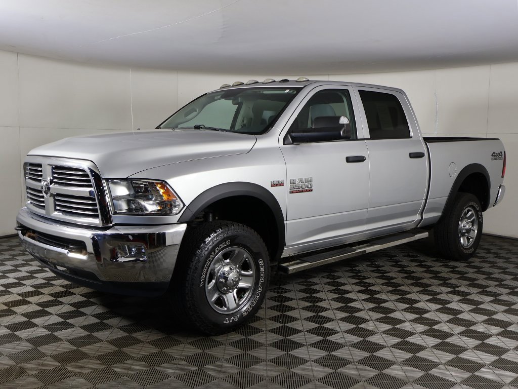 Used 2018 RAM 3500 Tradesman w/ Chrome Appearance Group image 5