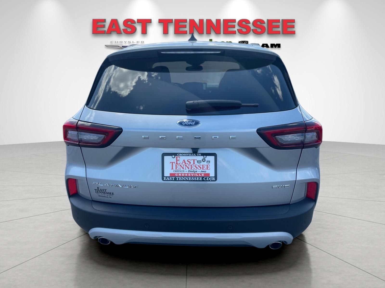 Used 2024 Ford Escape Platinum AWD/4WD image 4