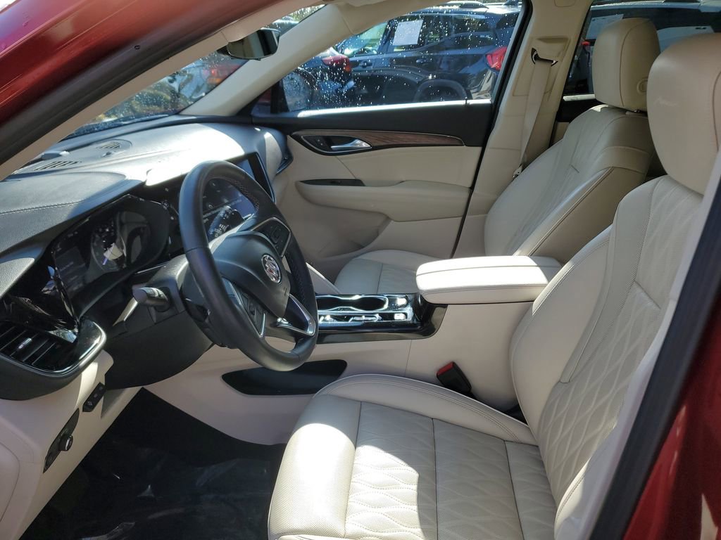 Certified 2022 Buick Envision Avenir w/ Technology Package II image 21