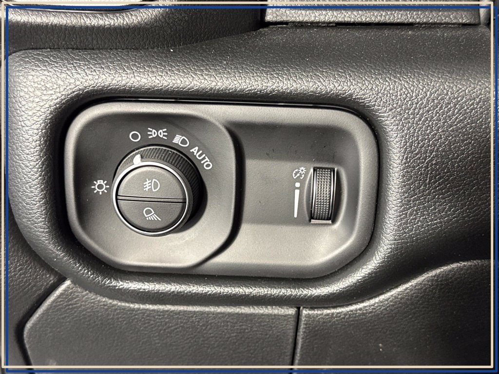 New 2026 RAM 2500 Tradesman AWD/4WD image 21