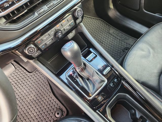 Used 2025 Jeep Compass Trailhawk image 19