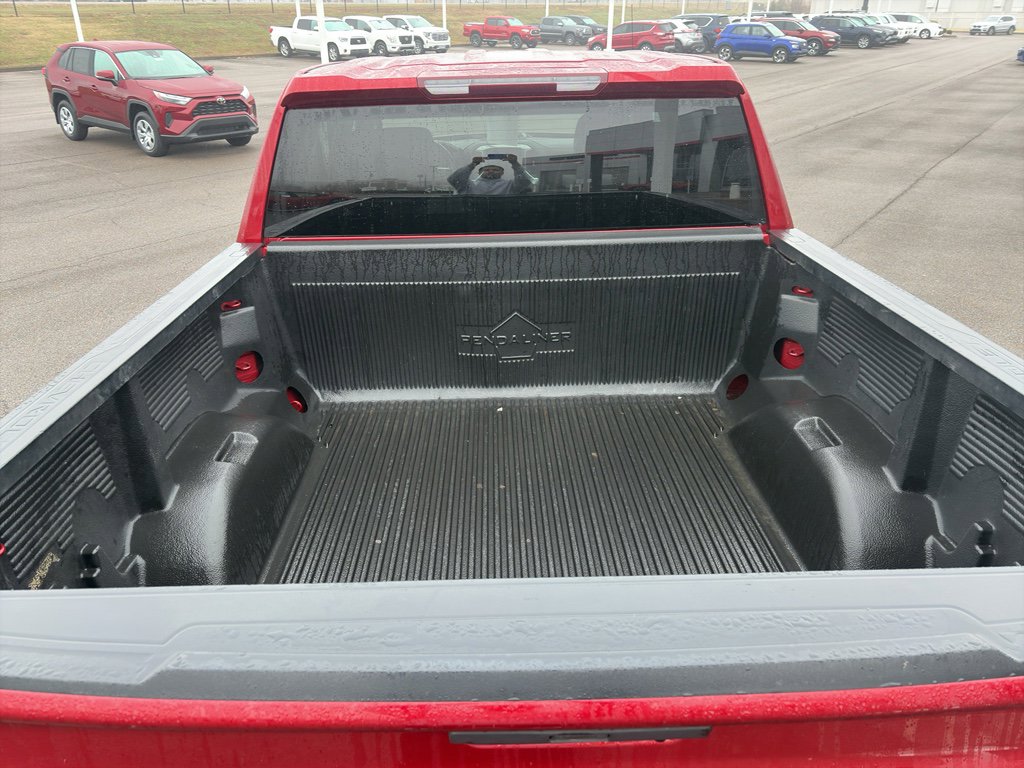 Used 2022 Chevrolet Silverado 1500 LT image 9