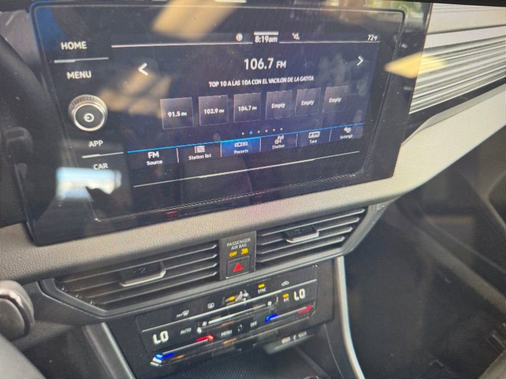 Used 2025 Volkswagen Jetta S image 11