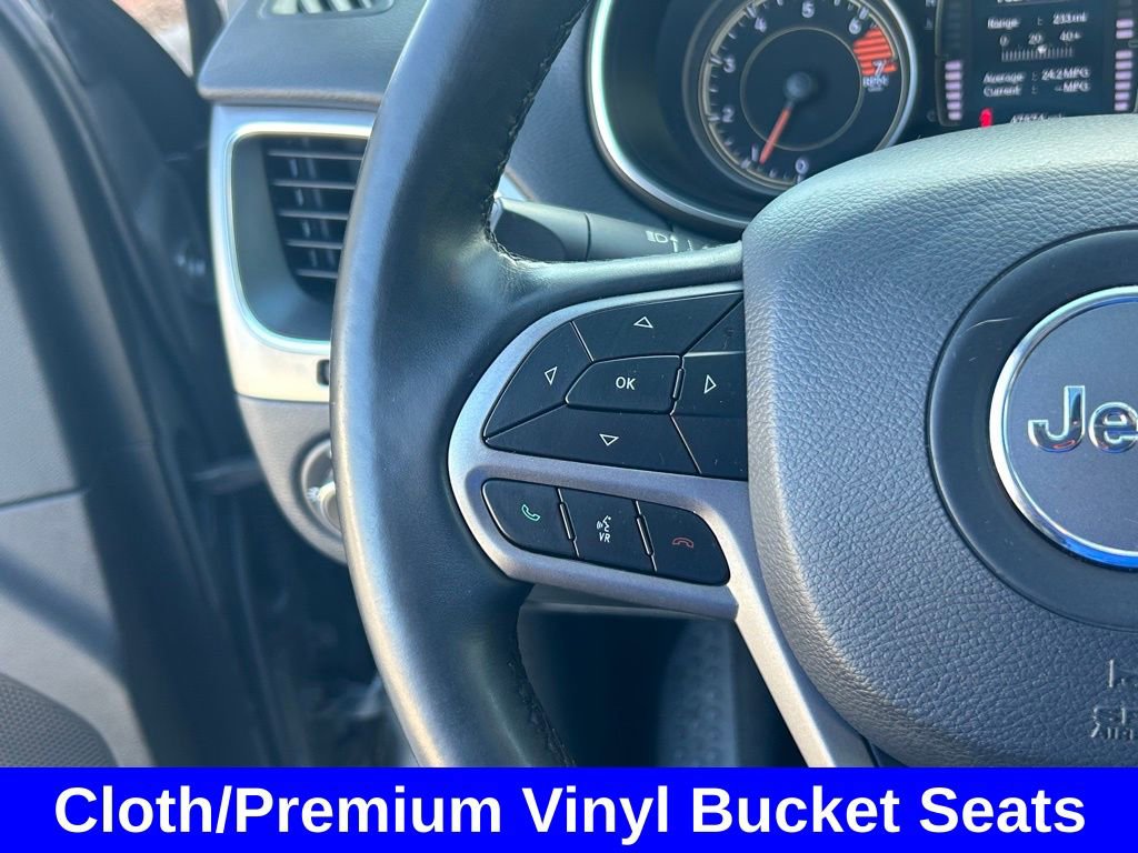 Used 2020 Jeep Cherokee Latitude Plus w/ Comfort/Convenience Group image 39