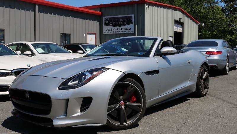 Used 2015 Jaguar F-TYPE S RWD image 2