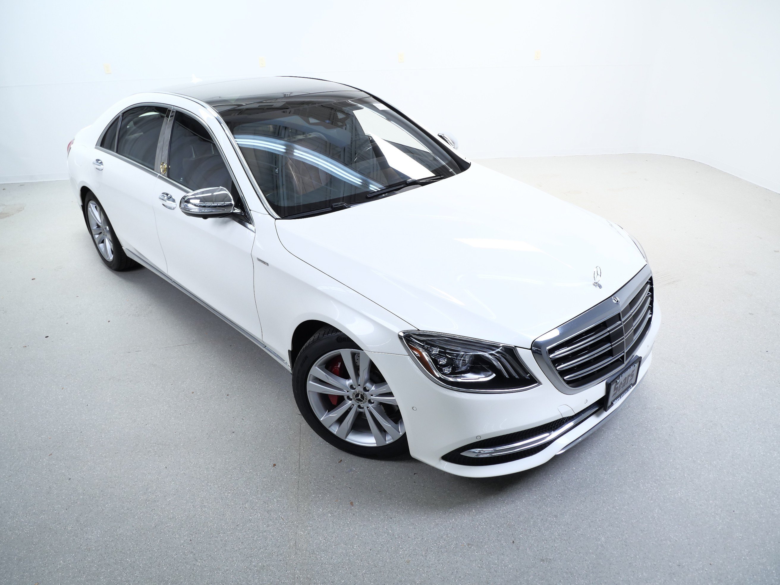Used 2018 Mercedes-Benz S 450 4MATIC Sedan w/ Premium Package image 4
