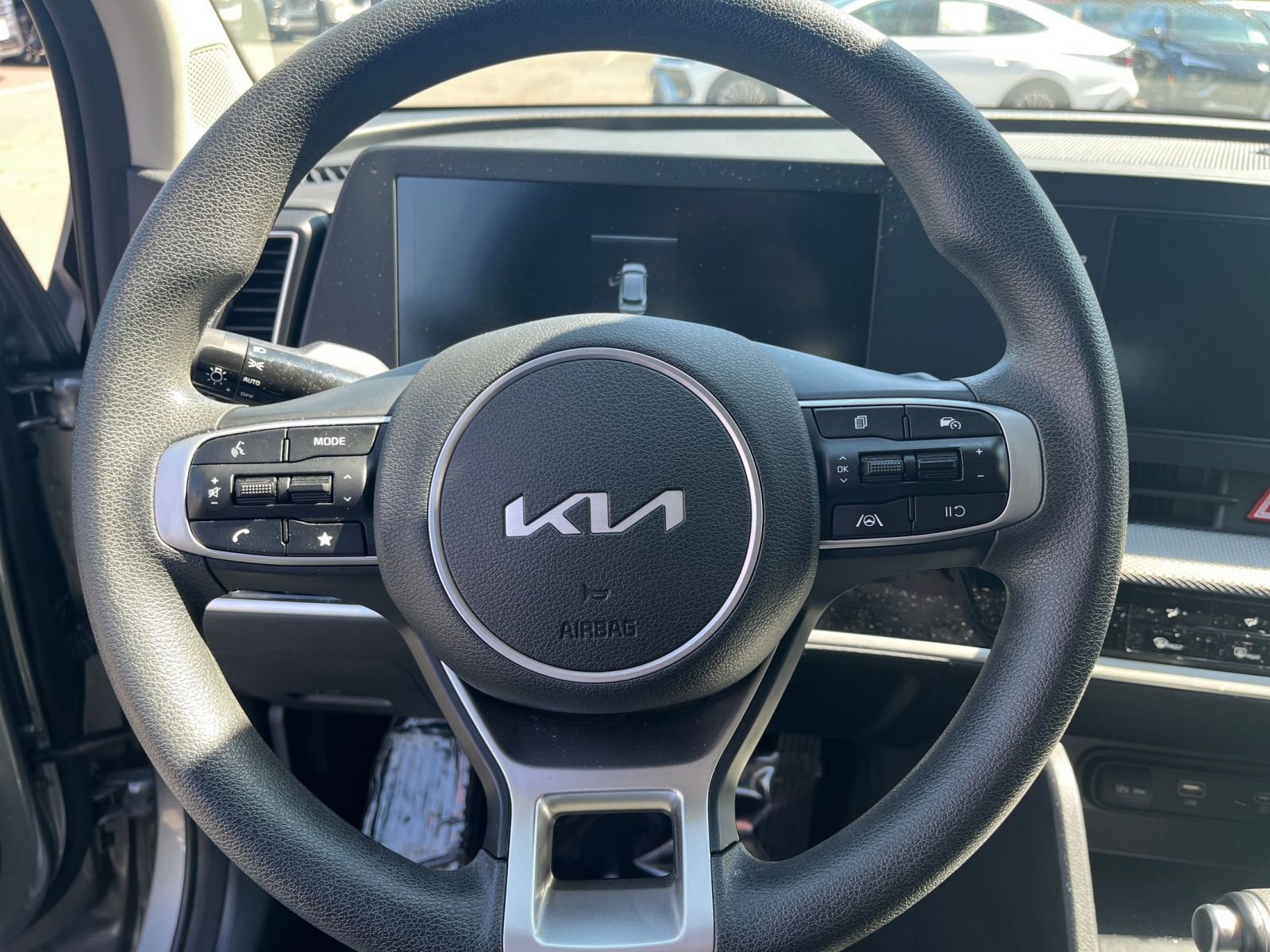 Used 2025 Kia Sportage LX image 27