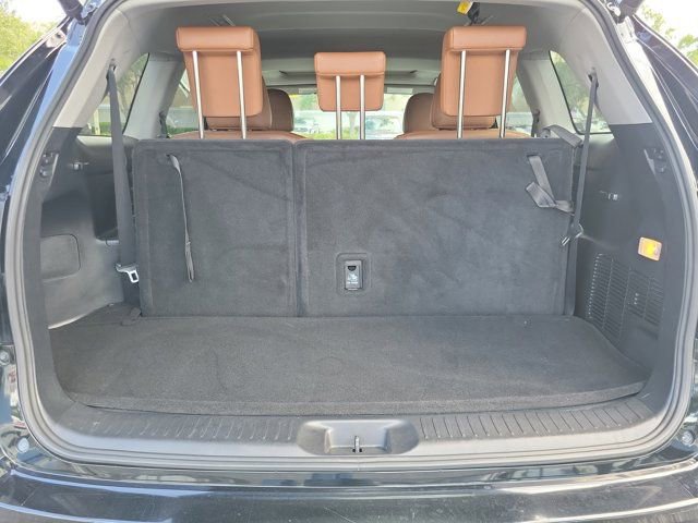 Certified 2019 Toyota Highlander Limited AWD/4WD image 6