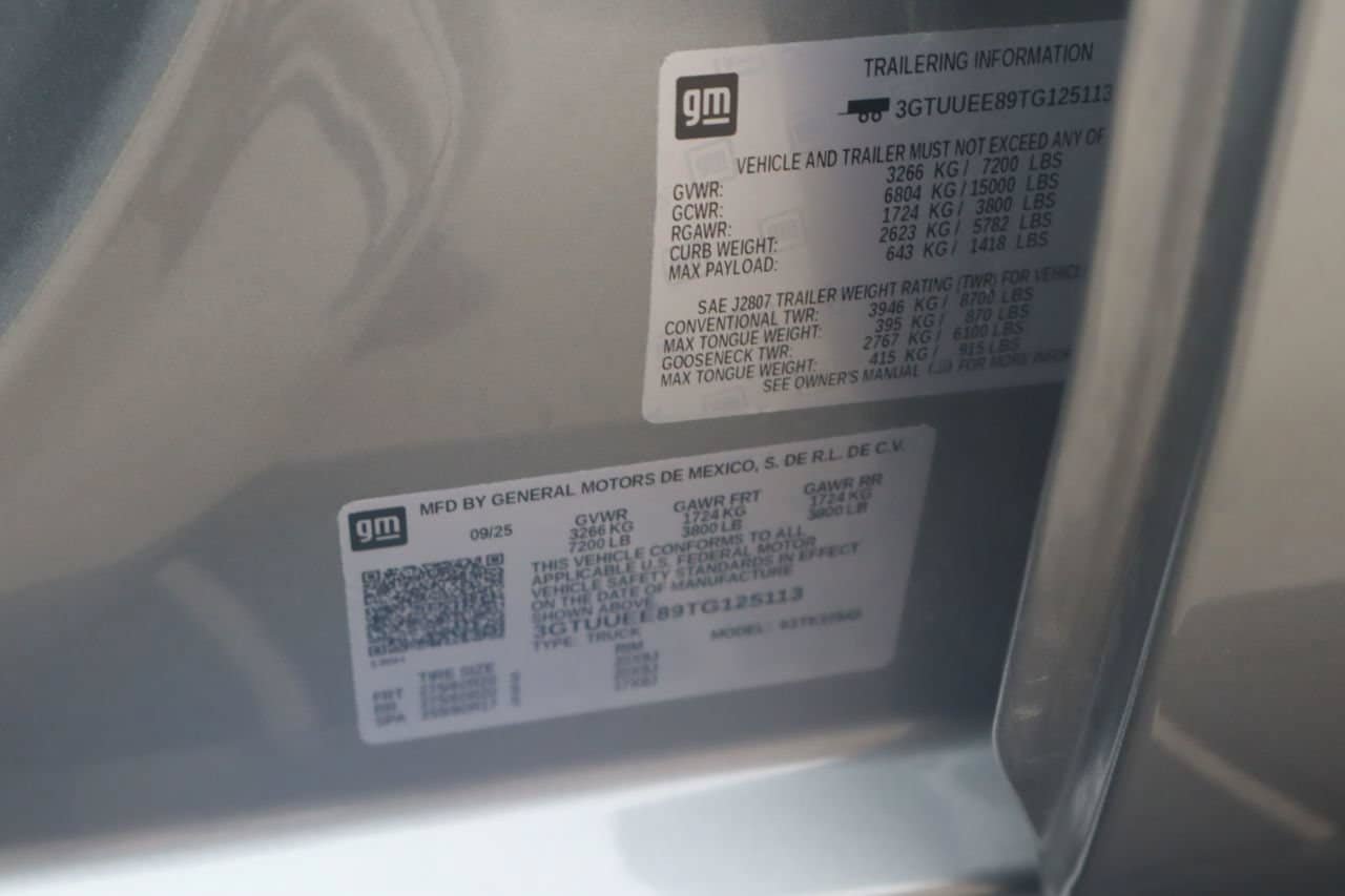 Used 2026 GMC Sierra 1500 AT4 w/ AT4 Premium Package AWD/4WD image 32