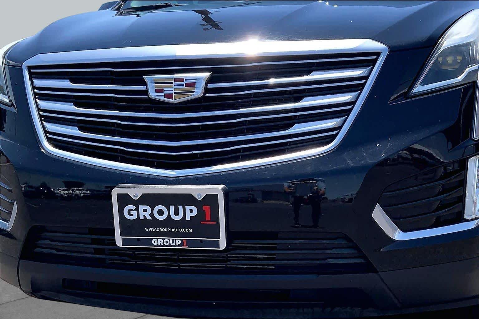 Used 2017 Cadillac XT5 Premium Luxury FWD image 30