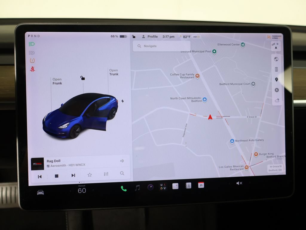 Used 2021 Tesla Model 3 Standard Range Plus RWD image 41