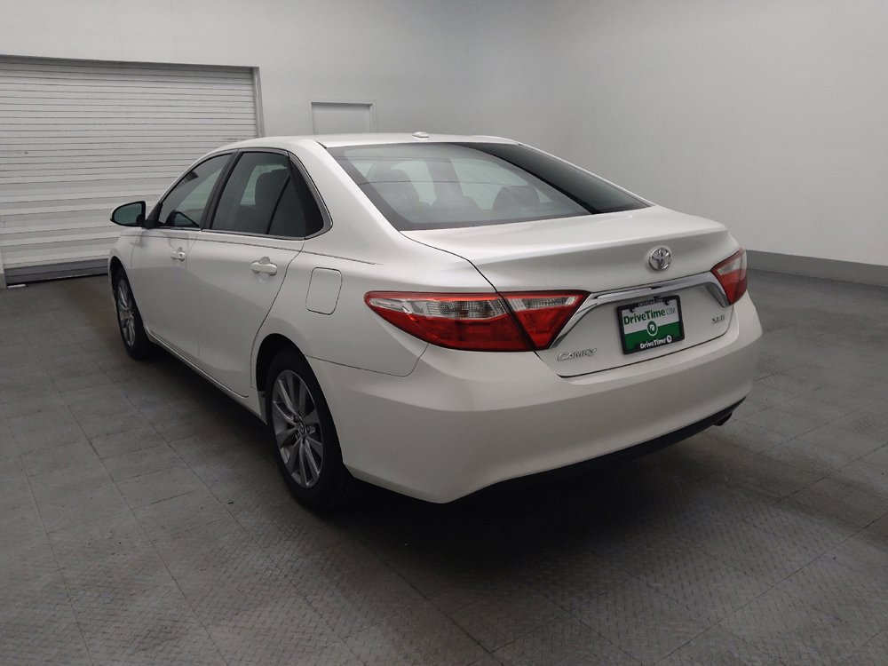 Used 2017 Toyota Camry XLE FWD image 5