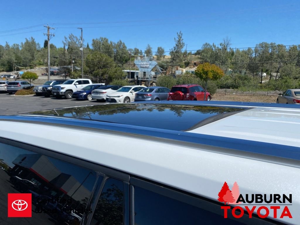 Certified 2025 Toyota Grand Highlander AWD image 27