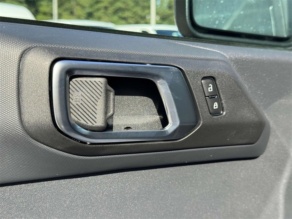 New 2025 Ford Bronco Big Bend image 17