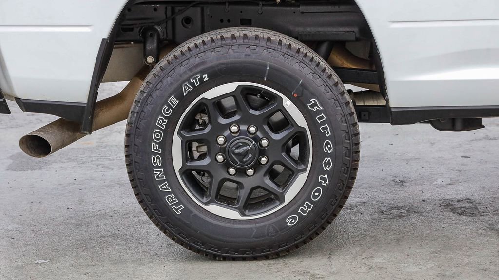Used 2026 RAM 2500 Laramie AWD/4WD image 12