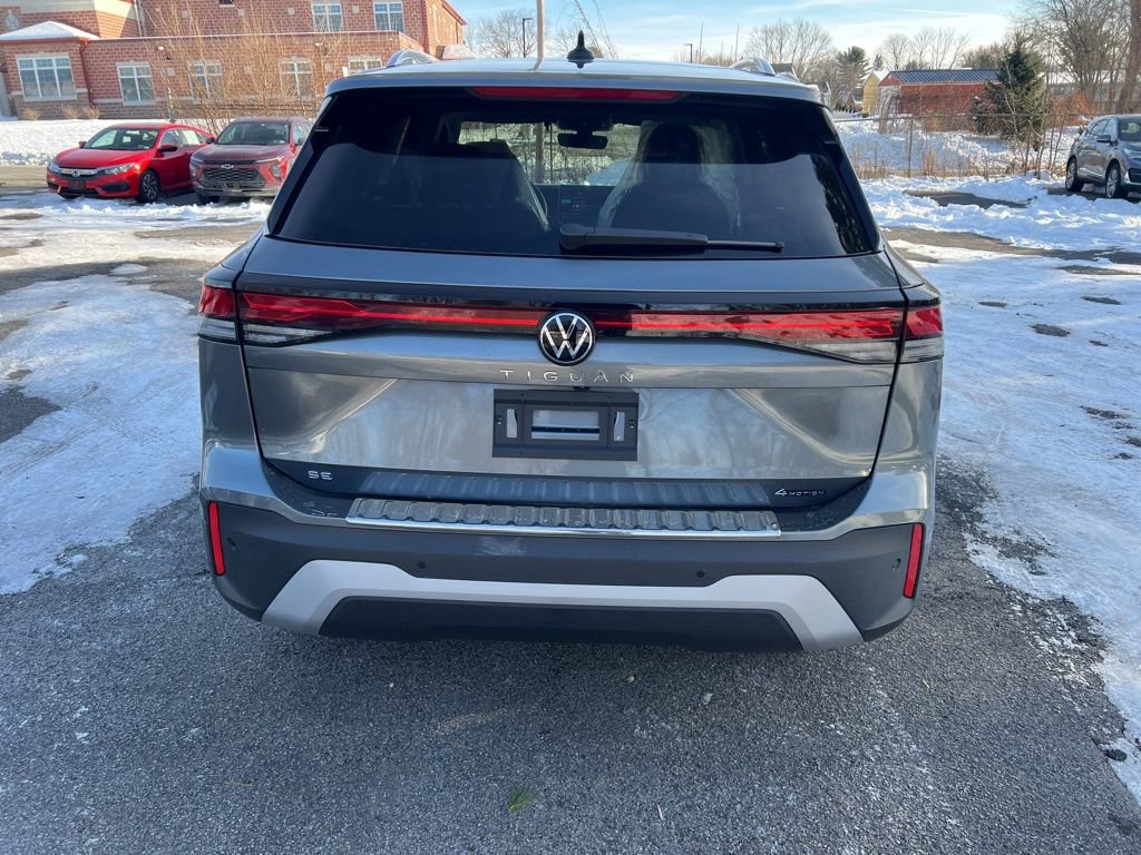 New 2026 Volkswagen Tiguan SE image 6