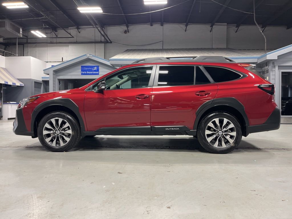 Used 2025 Subaru Outback Limited image 5