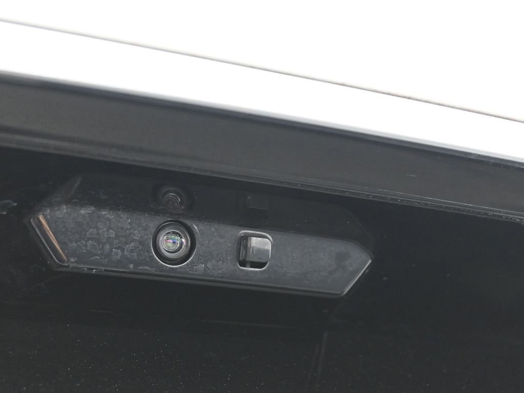 Used 2024 Chevrolet Traverse Z71 w/ Enhanced Driving Package image 46