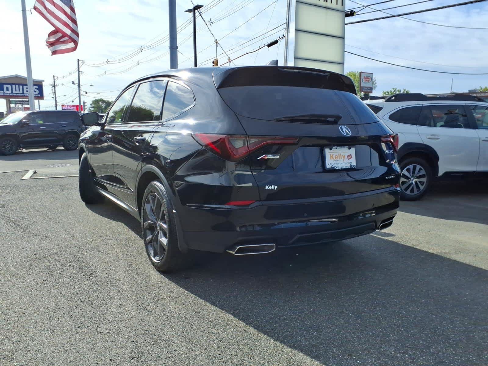 Used 2023 Acura MDX A-Spec AWD/4WD image 6