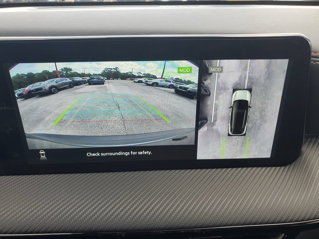 Used 2026 Nissan Kicks SR FWD image 17