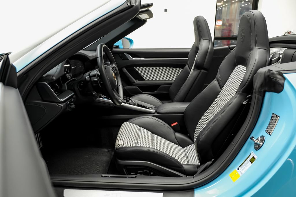 Used 2024 Porsche 911 Turbo S AWD/4WD image 13