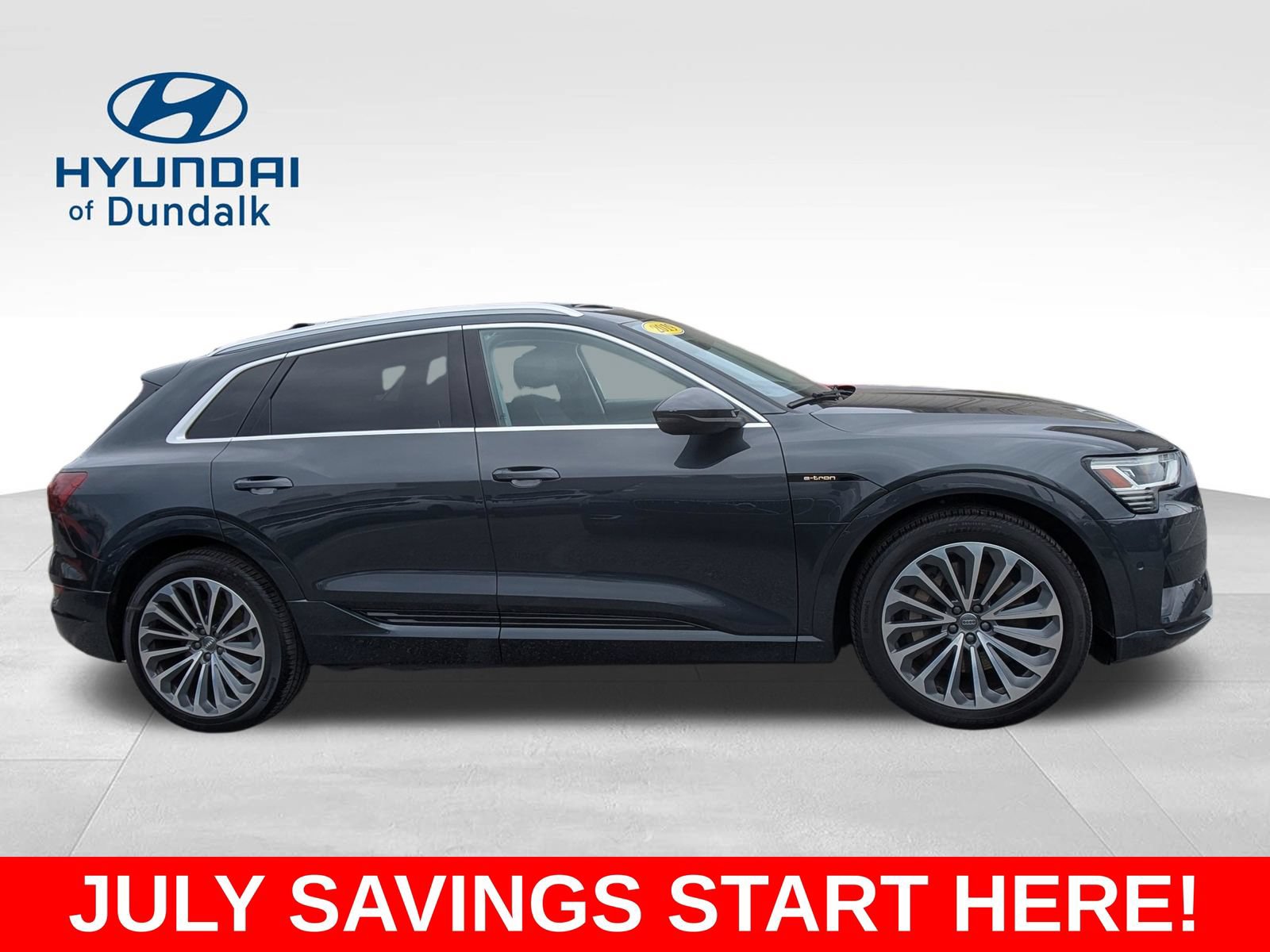 Used 2019 Audi e-tron Prestige w/ Prestige Package AWD/4WD image 10